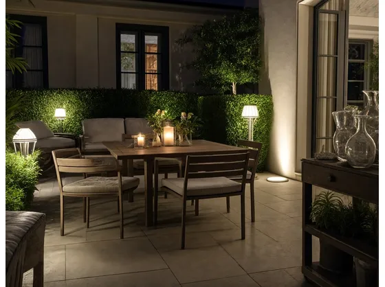 foto giardino illuminato