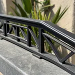 Materiali per la ringhiera: ferro, inox, legno e vetro