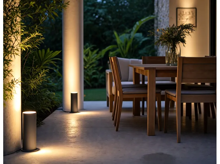 foto giardino illuminato