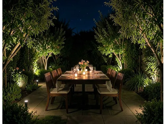 foto giardino illuminato