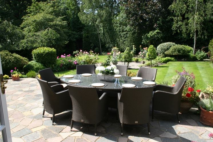 Arredo giardino roma accessori da esterno dove trovare arredi ... Mobili per il giardino