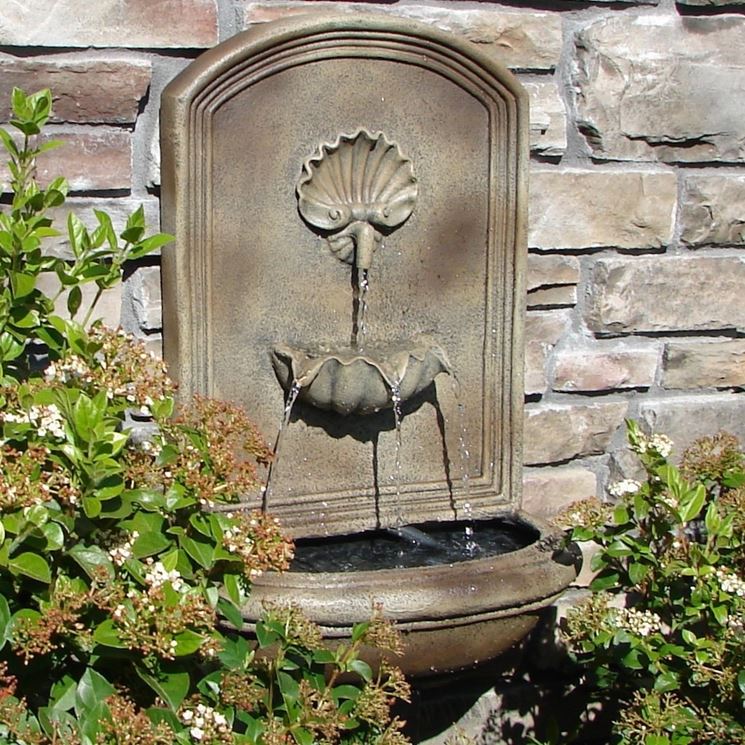 Fontana da giardino a muro