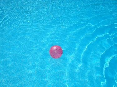 pallonepiscina
